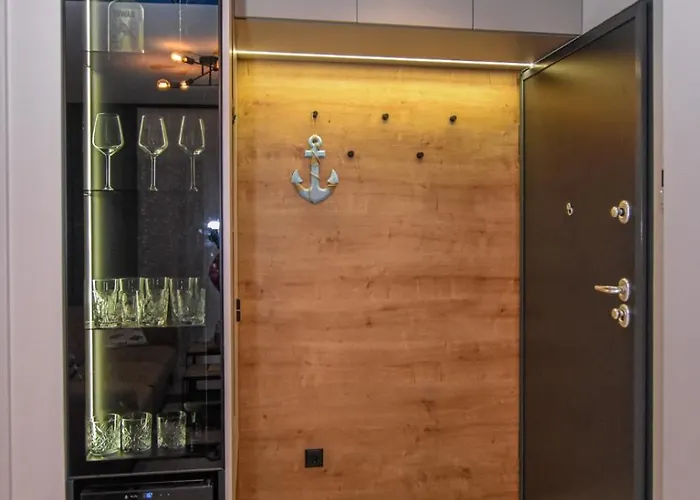 T E A Pag With Hot Tub Apartment Pag Town