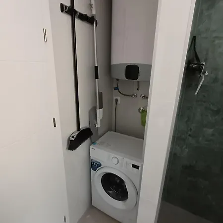 T E A Pag With Hot Tub * Pag Town